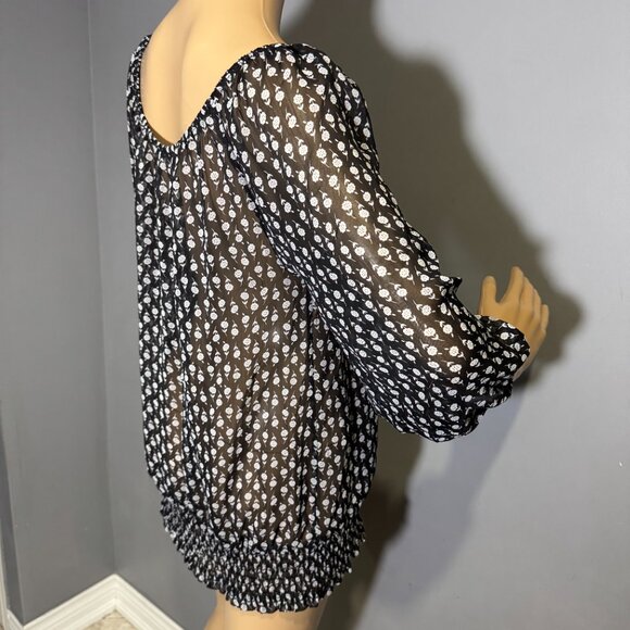 Sheer Boho Blouse 🖤 off-shoulder smocked hem top - Picture 6 of 6
